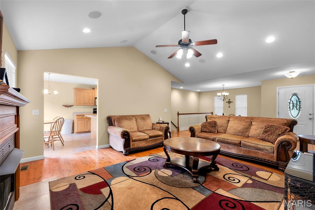 2131 Woodland Hills Drive Property Photo 14