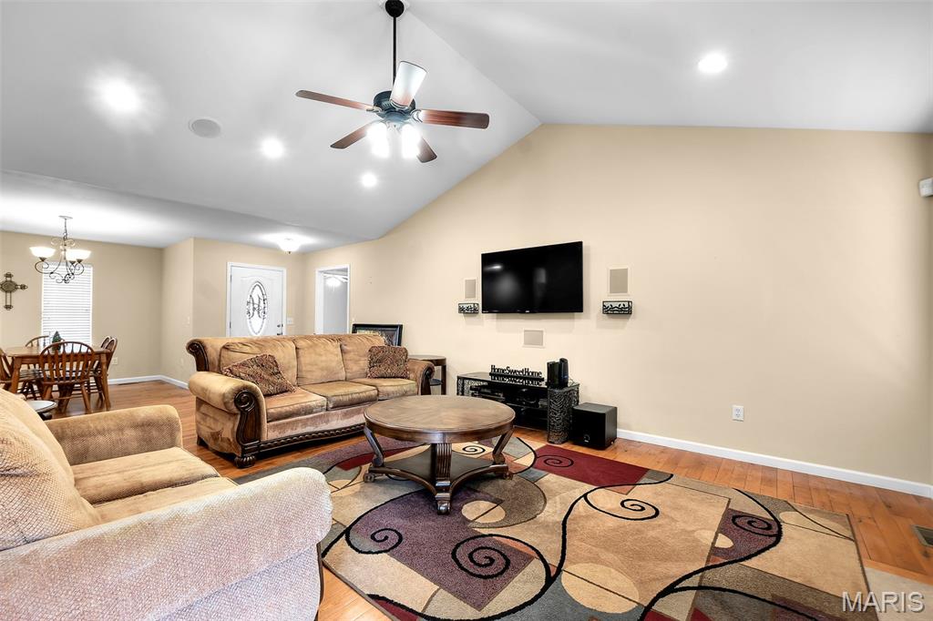 2131 Woodland Hills Drive Property Photo 15