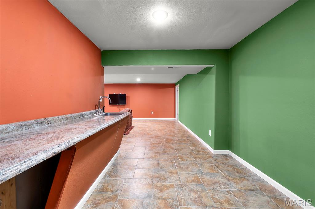 2131 Woodland Hills Drive Property Photo 28