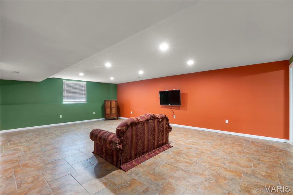 2131 Woodland Hills Drive Property Photo 29