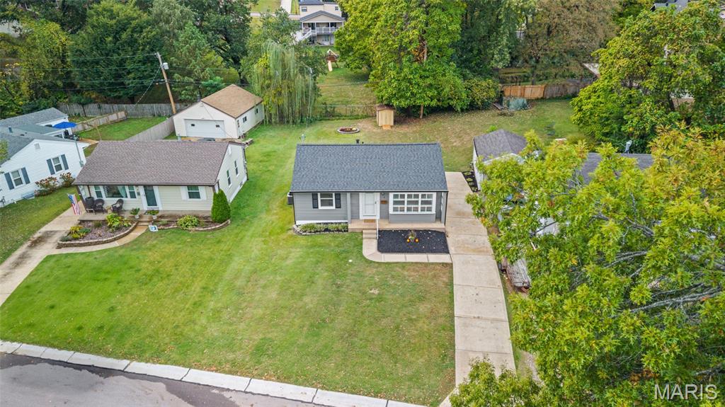 3 Banbury Court Property Photo 25