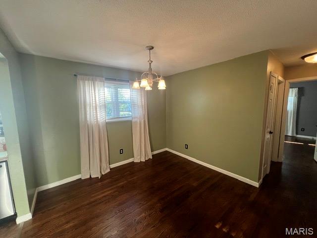 220 Berry Drive Property Photo 4