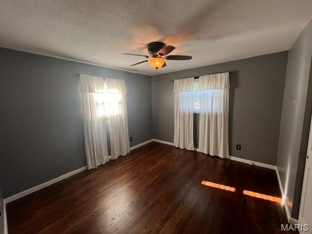 220 Berry Drive Property Photo 9