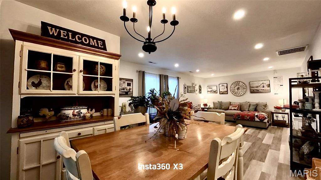 1052 W 6th Street Property Photo 10