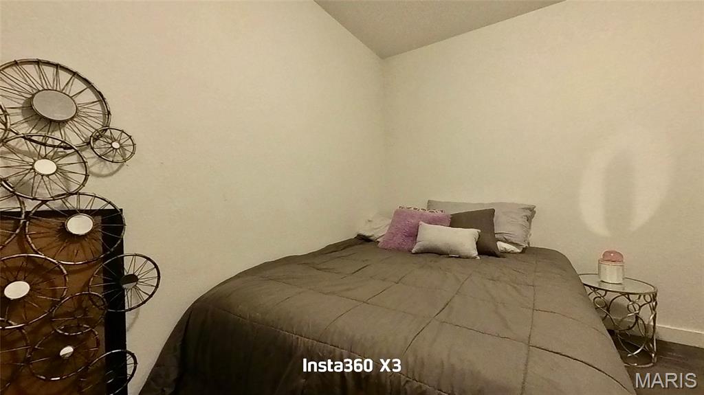 1052 W 6th Street Property Photo 16
