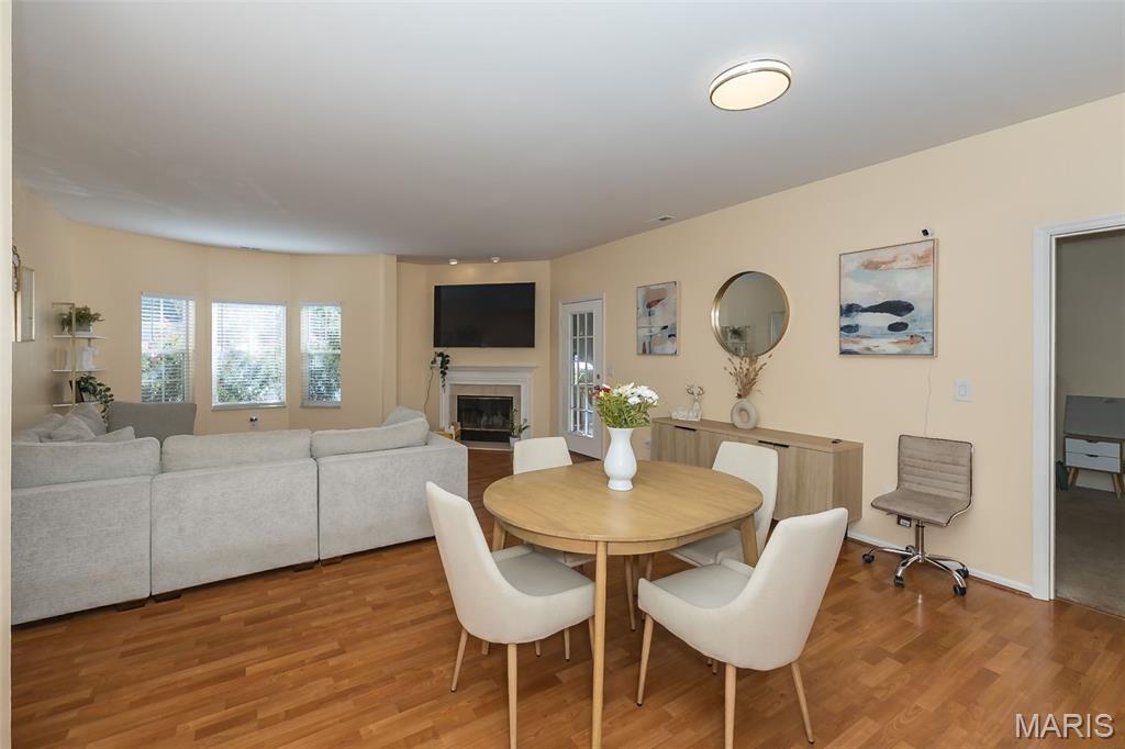 10905 Vauxhall Drive Property Photo 8