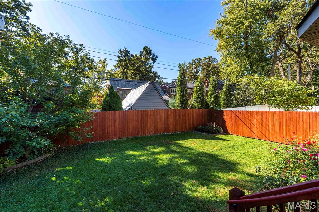 7454 Washington Avenue Property Photo 26