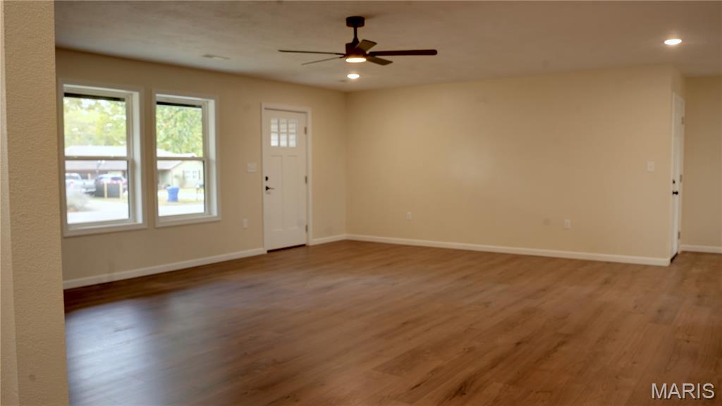 153 Crescent Drive Property Photo 8