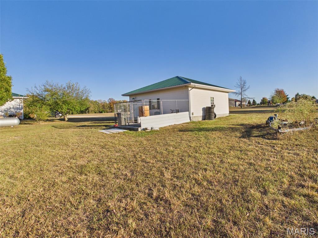 23379 Redwing Lane Property Photo 8