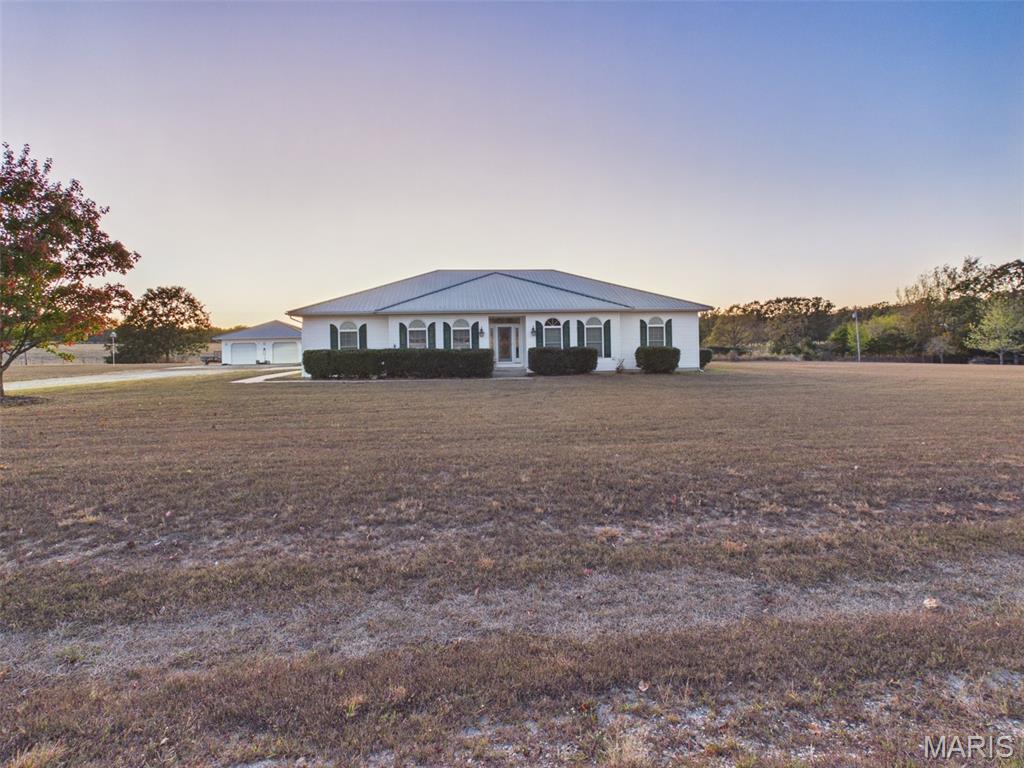 23379 Redwing Lane Property Photo 31