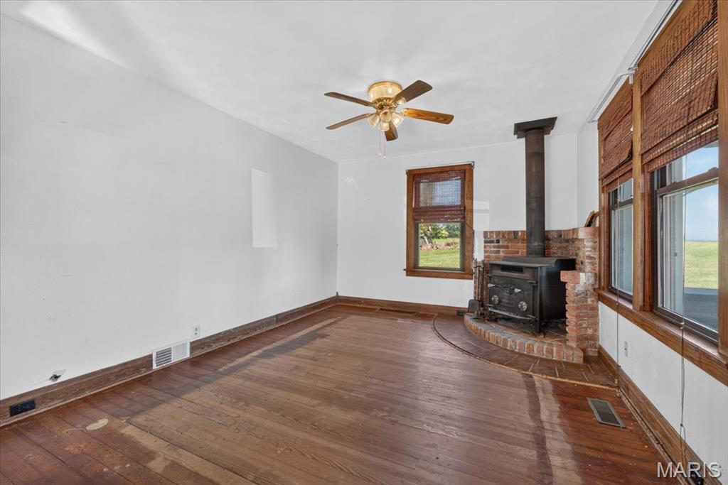 8329 Andy Road Property Photo 6
