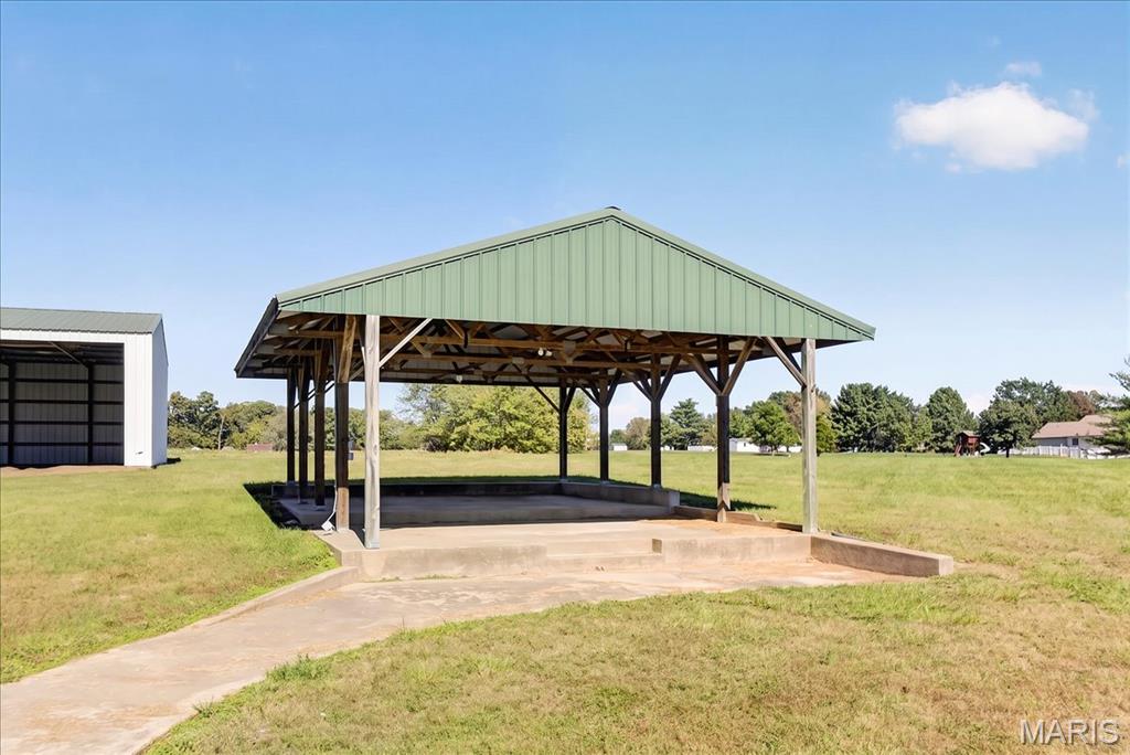 8329 Andy Road Property Photo 33