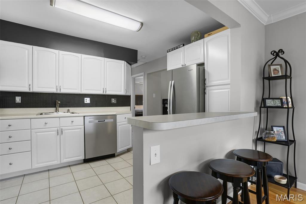 2525 Spencer Avenue Property Photo 10