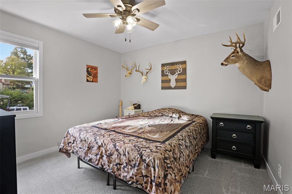 2525 Spencer Avenue Property Photo 19