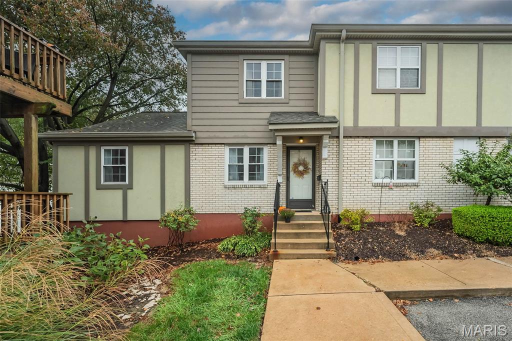 1435 Oriole Place Property Photo 1