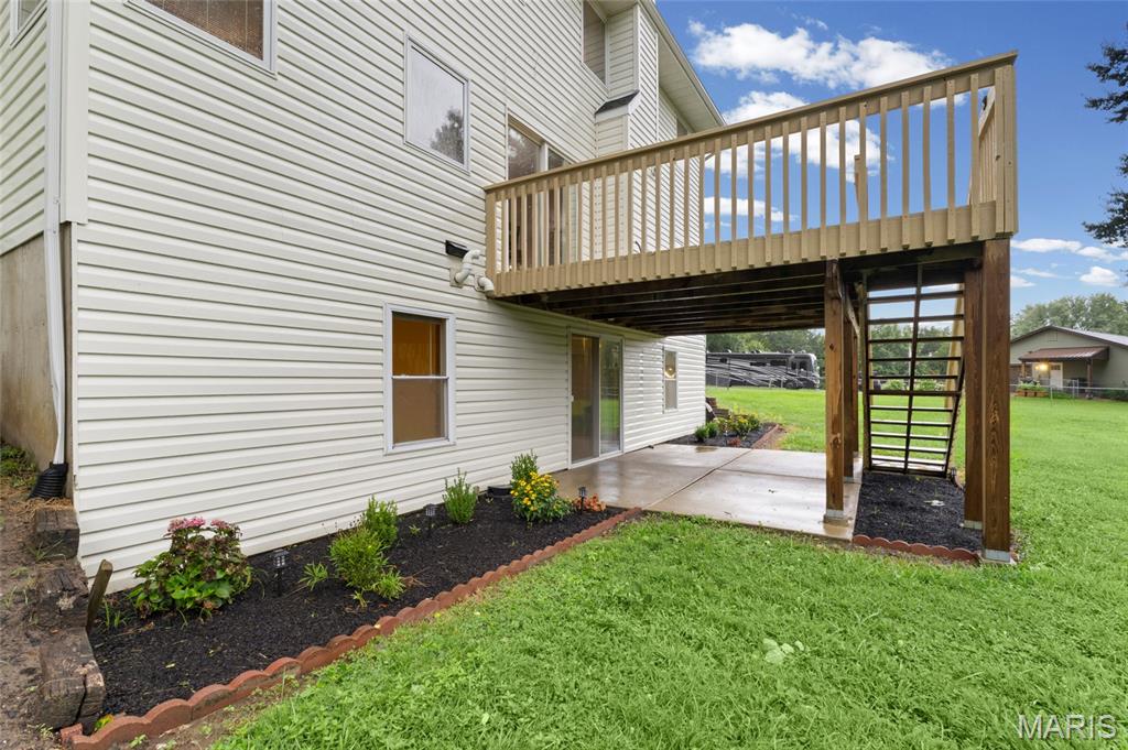 2404 Stoney Brook Drive Property Photo 45