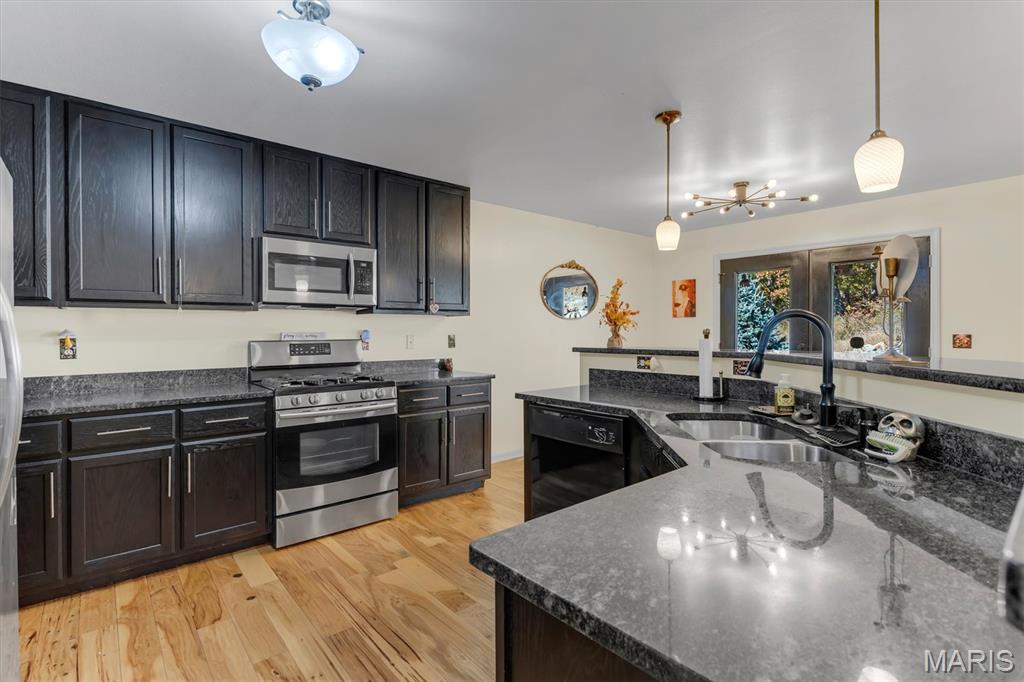 1065 Remington Property Photo 16