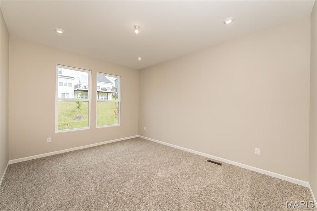 719 Southerland Drive Property Photo 40