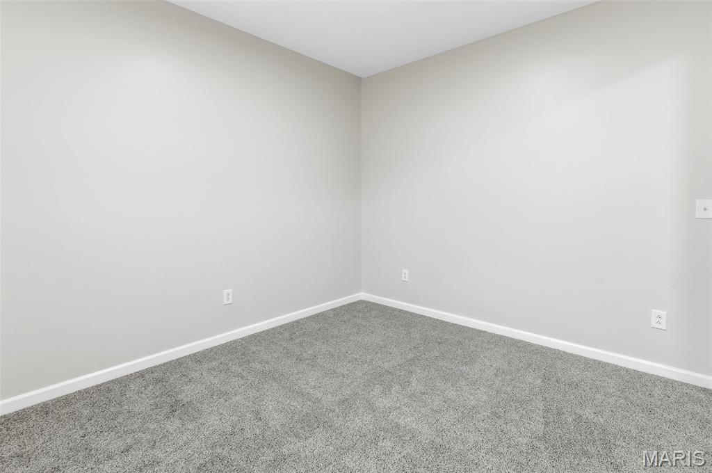 3615 Scotsdale Drive Property Photo 10