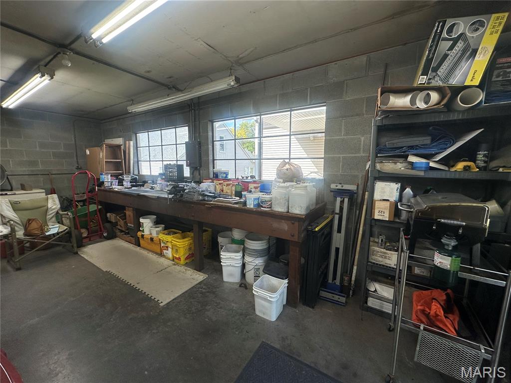 1831 Good Hope Street Property Photo 3