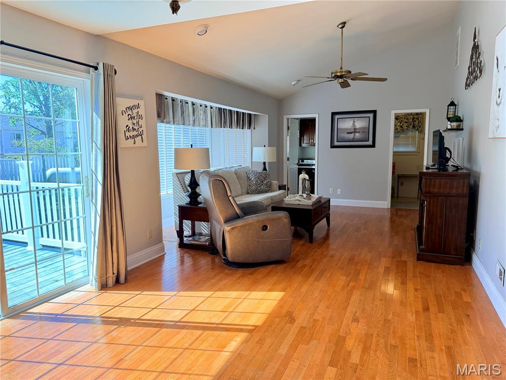 1002 Turkey Run Property Photo 15