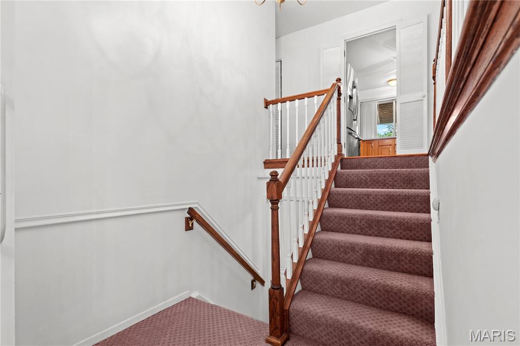 353 Bellestri Dr. Property Photo 6