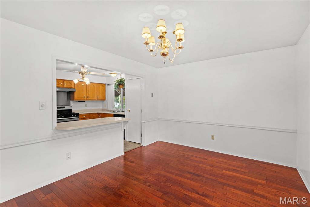 353 Bellestri Dr. Property Photo 9