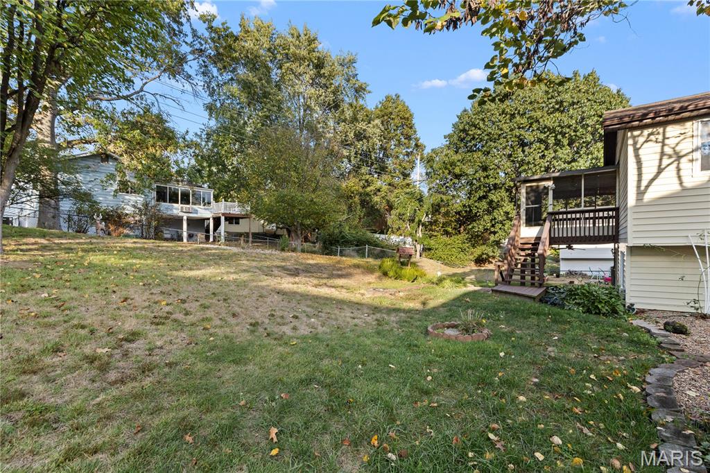353 Bellestri Dr. Property Photo 32
