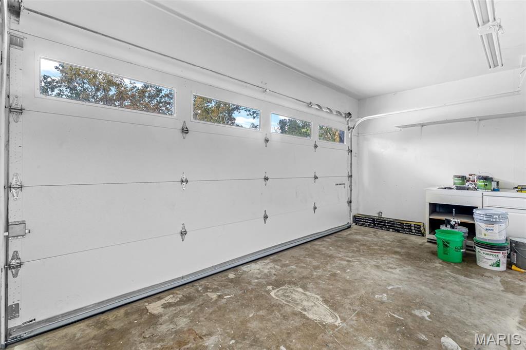 4021 Lakewood Drive Property Photo 30