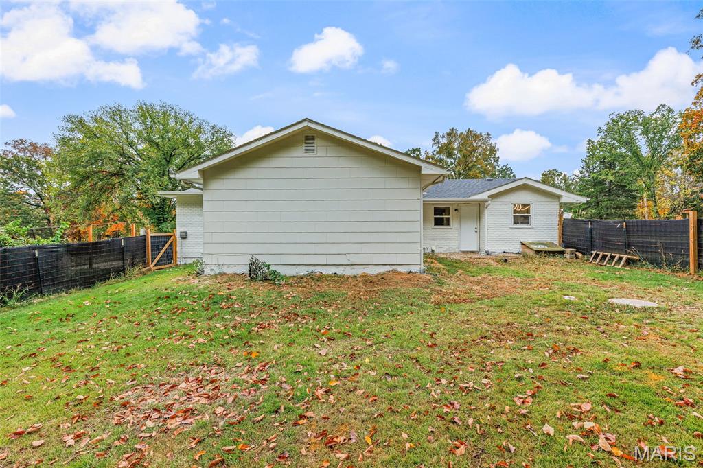 4021 Lakewood Drive Property Photo 35