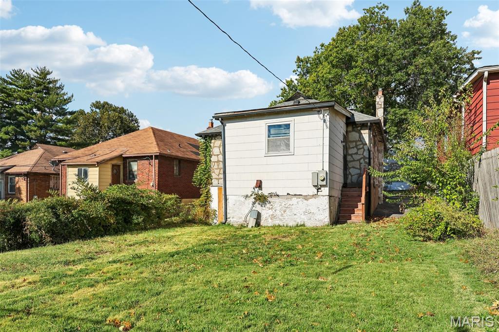 2912 Maywood Avenue Property Photo 16