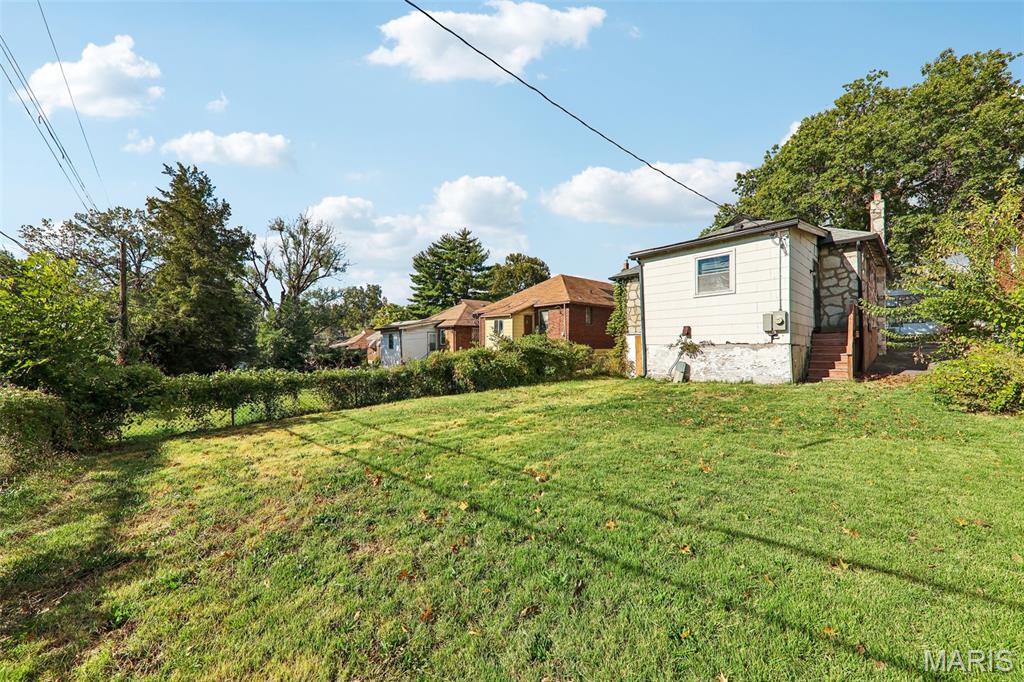2912 Maywood Avenue Property Photo 17