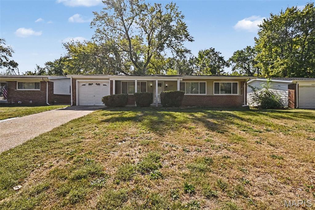 2680 N Waterford Drive Property Photo 1
