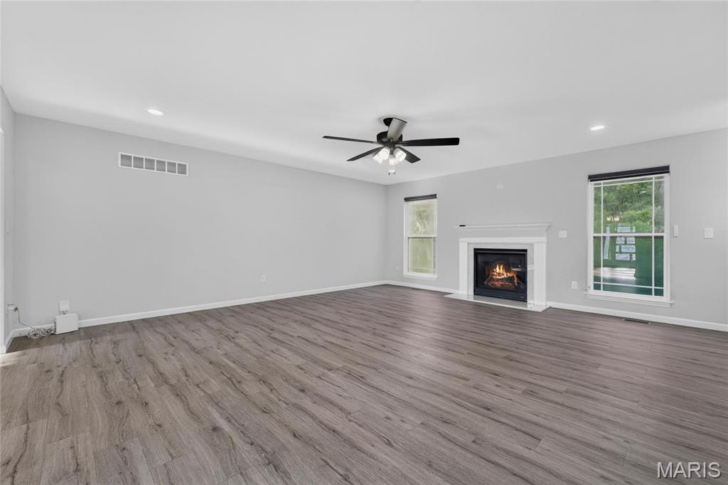 1122 Daltons Way Property Photo 15