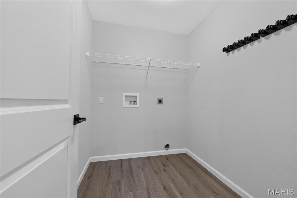 1122 Daltons Way Property Photo 23