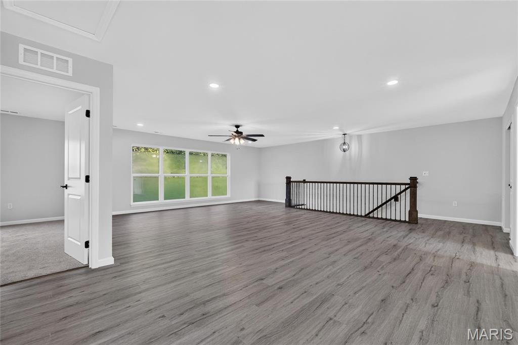 1122 Daltons Way Property Photo 26