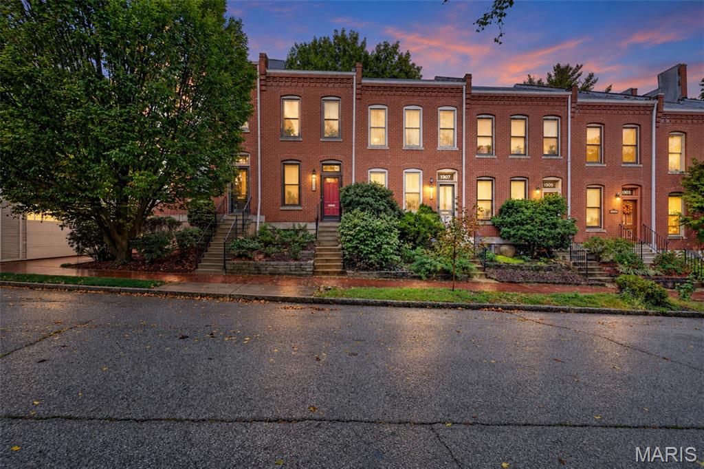 1309 Mackay Place Property Photo 1
