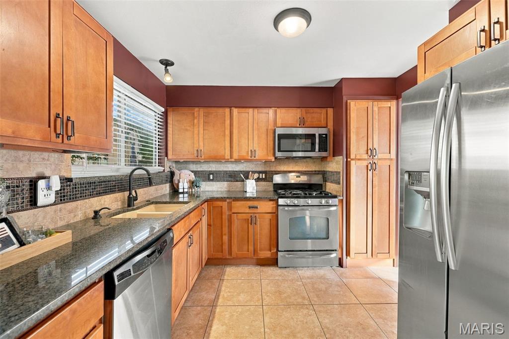 2391 Wesglen Estates Drive Property Photo 18