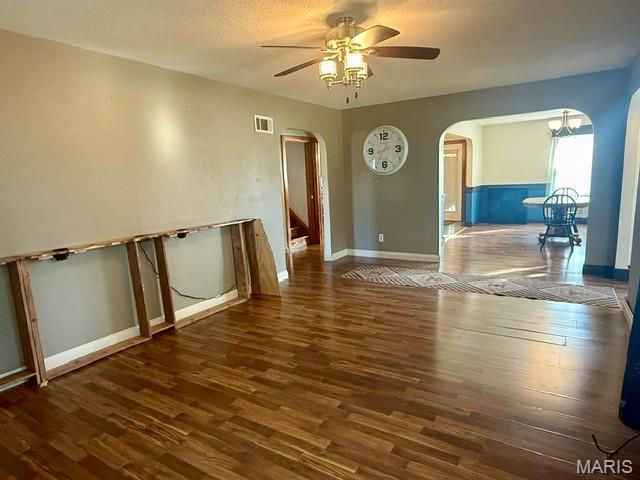 307 E State Route 161 Property Photo 13
