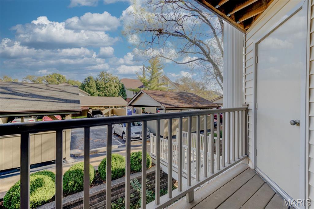 700 Ridgeside Drive H Property Photo 21
