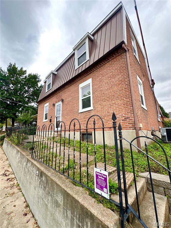 309 Hooker Street Property Photo 2