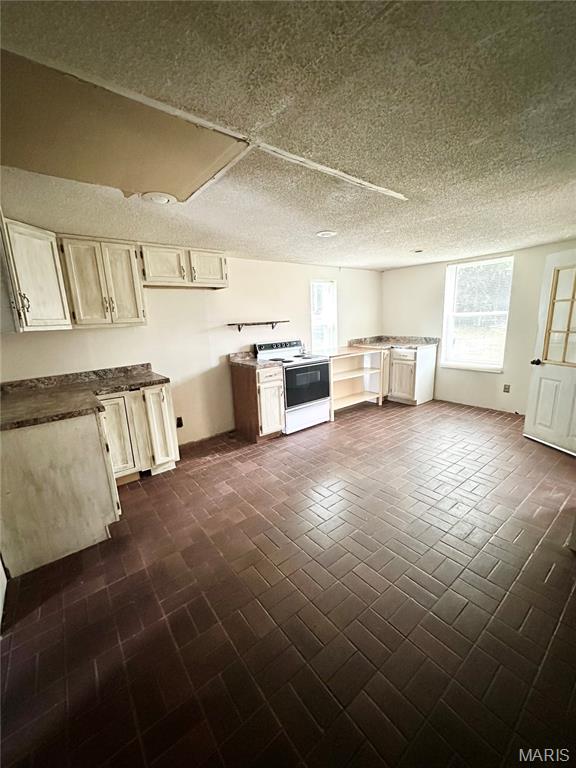 309 Hooker Street Property Photo 12