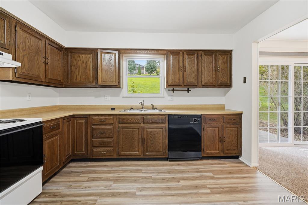59 Glendale Drive Property Photo 6