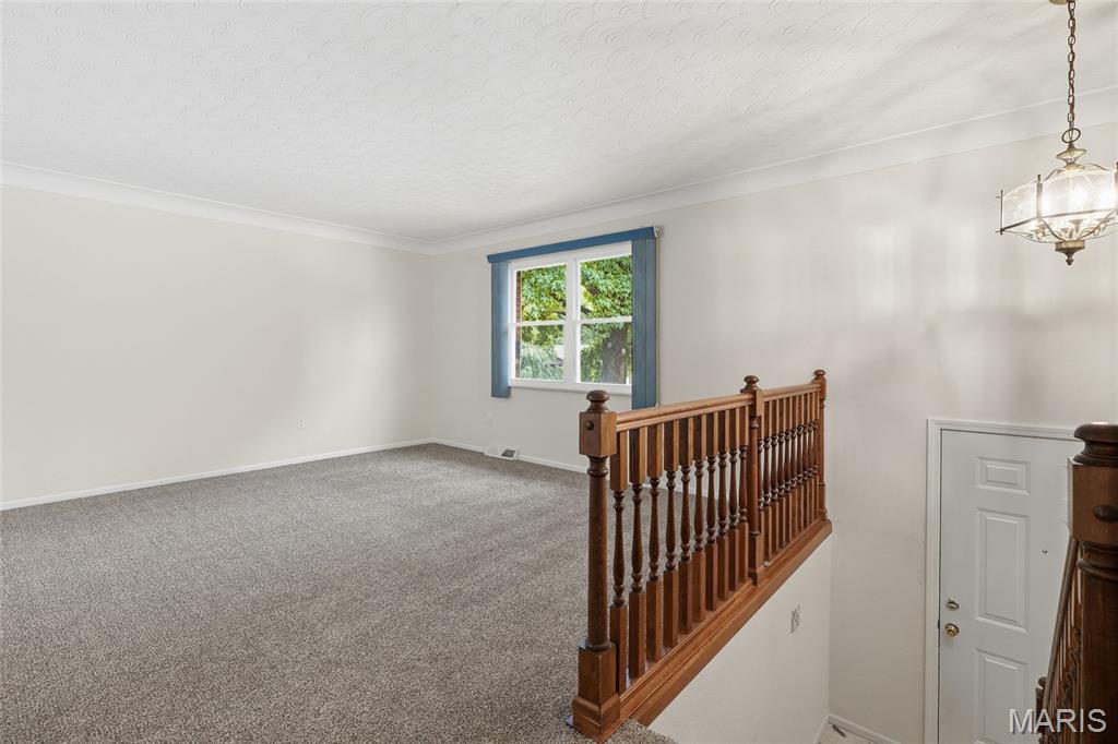 59 Glendale Drive Property Photo 9