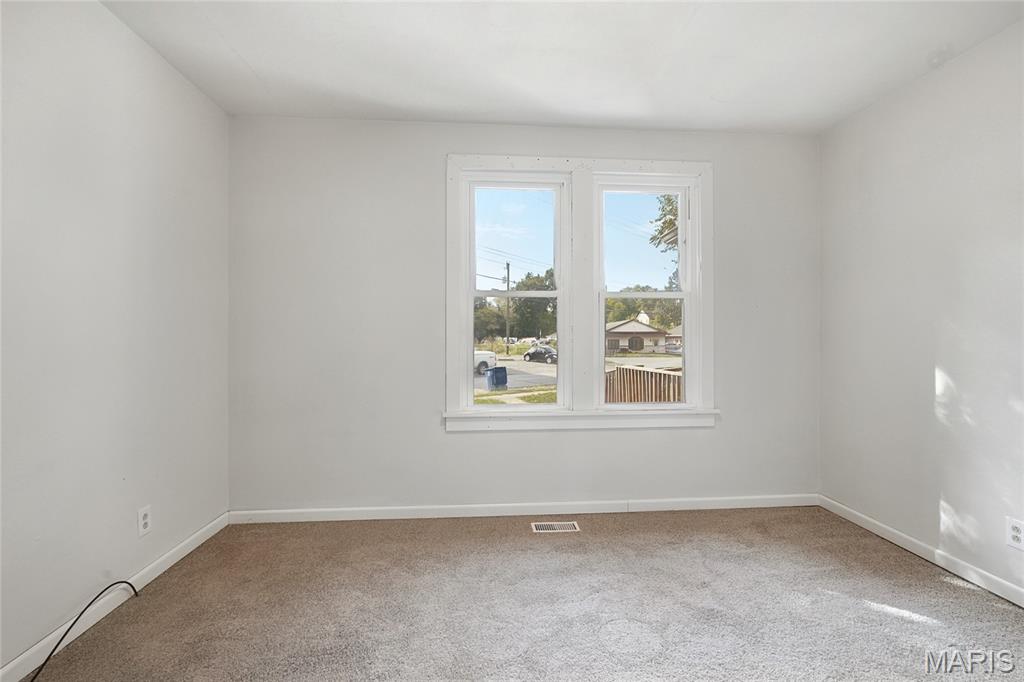 115 Collinsville Road Property Photo 14