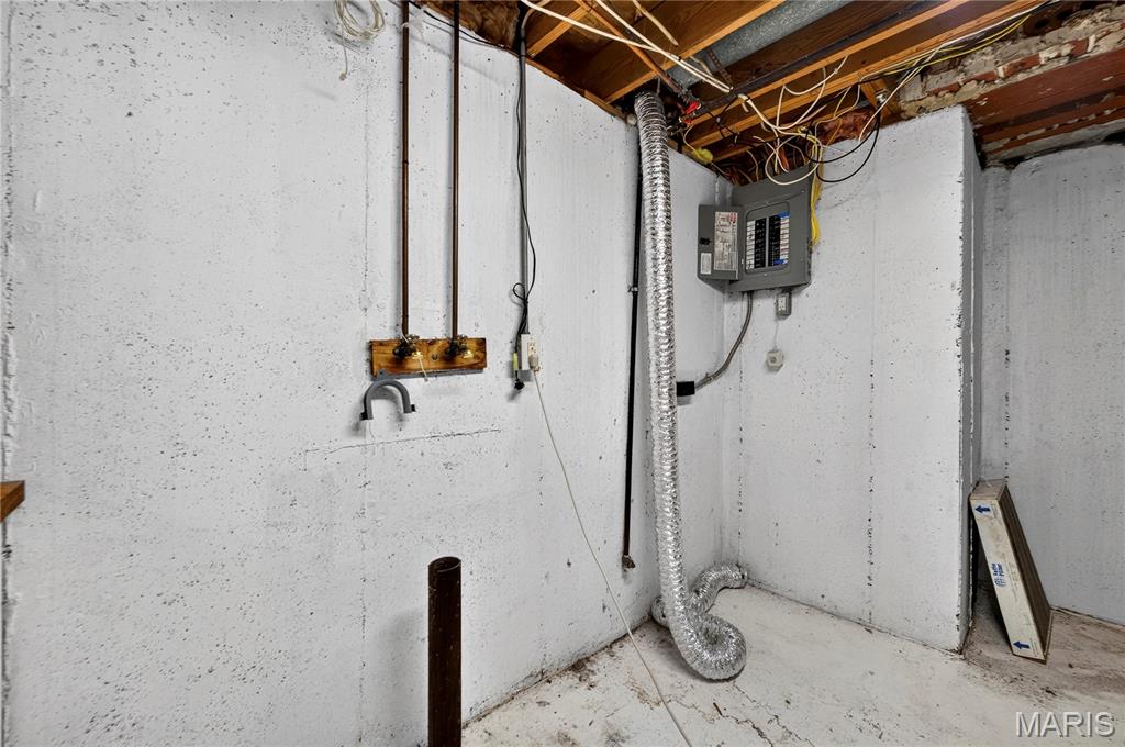 954 Chartrand Drive Property Photo 12