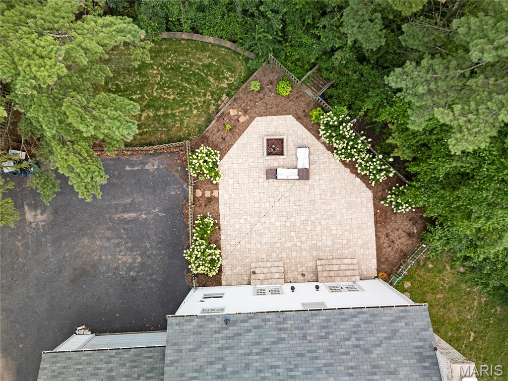 954 Chartrand Drive Property Photo 27