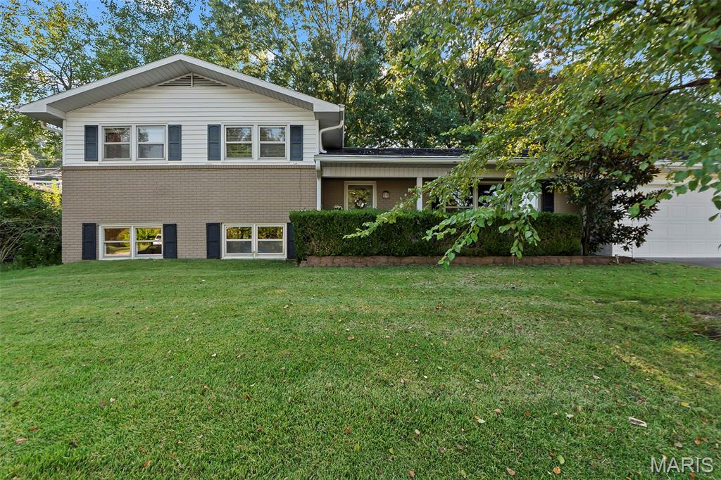 1709 Westridge Drive Property Photo 1