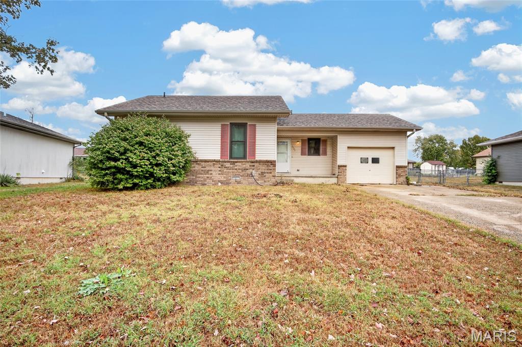 1121 Fowler Road Property Photo 1