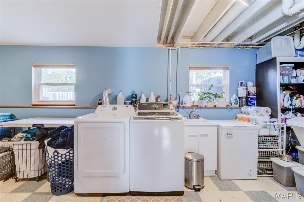 4 Newberry Court Property Photo 37